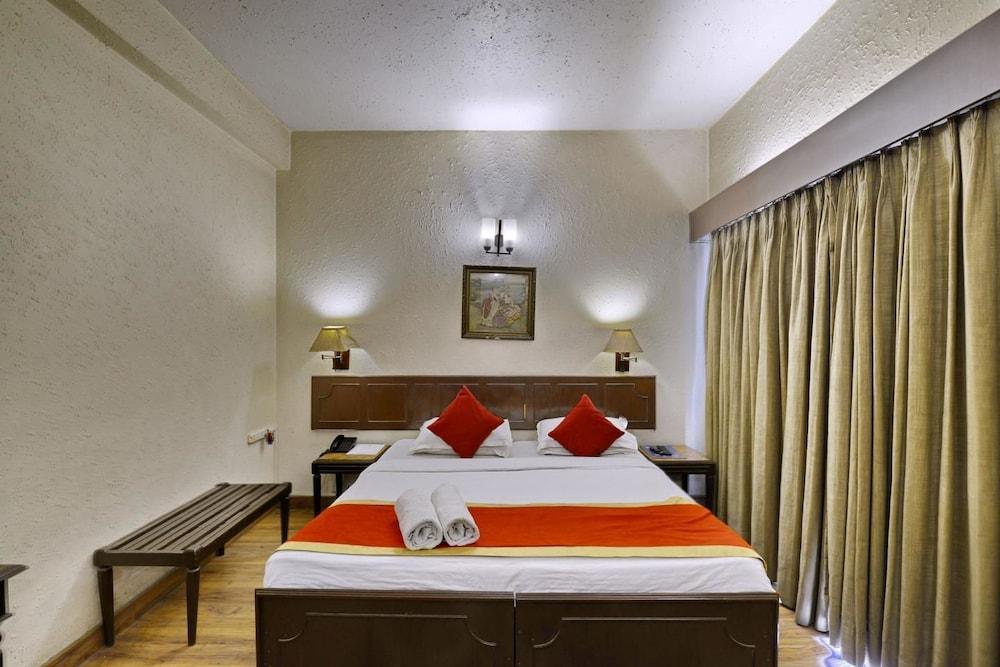 Collection O Hamilton Hotel Neu-Delhi Exterior foto